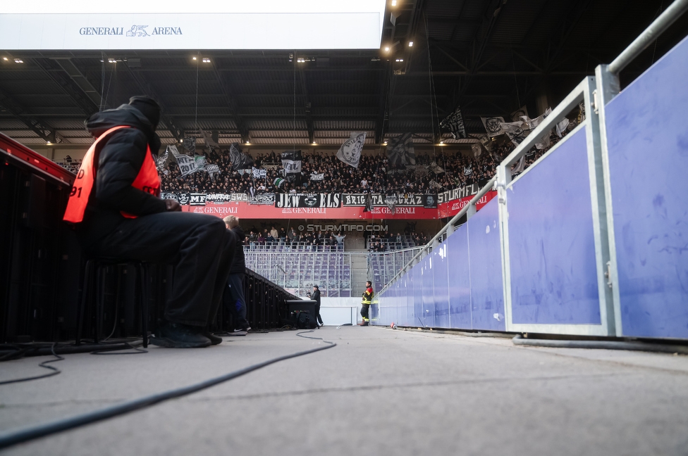 Austria Wien - Sturm Graz
Oesterreichische Fussball Bundesliga, 23. Runde, FK Austria Wien - SK Sturm Graz, Franz Horr Stadion Wien, 15.03.2026.

Foto zeigt Fans von Sturm
