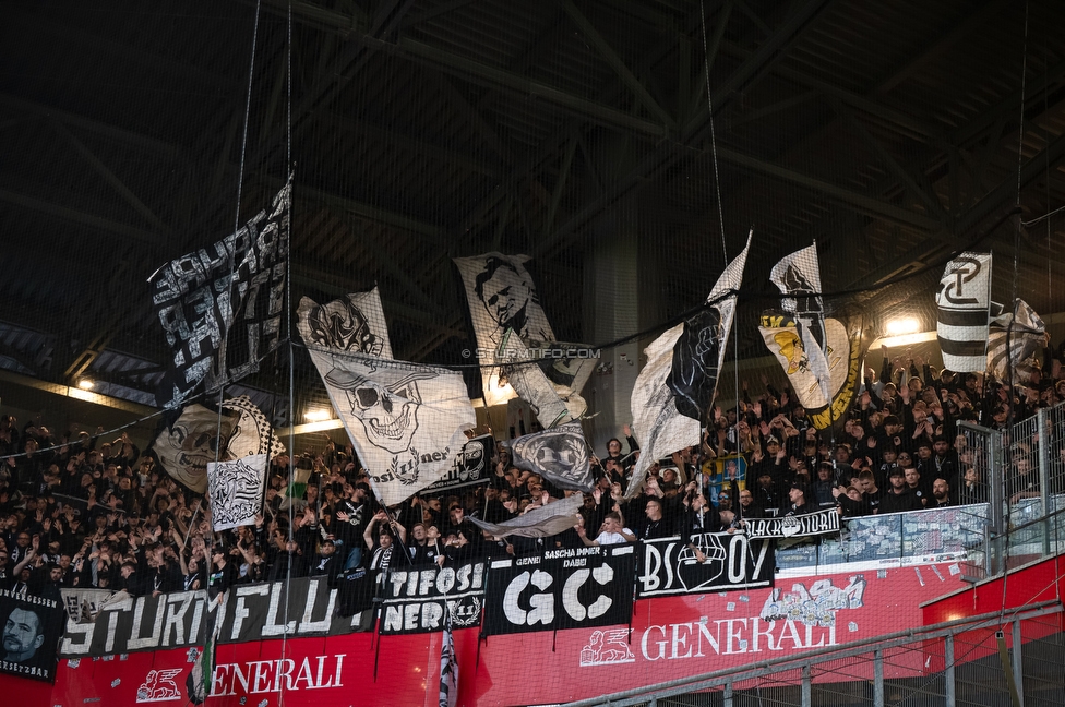 Austria Wien - Sturm Graz
Oesterreichische Fussball Bundesliga, 23. Runde, FK Austria Wien - SK Sturm Graz, Franz Horr Stadion Wien, 15.03.2026.

Foto zeigt Fans von Sturm
Schlüsselwörter: sturmflut generationchaos