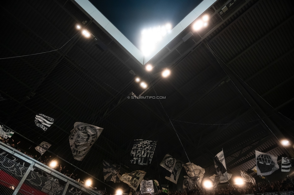 Austria Wien - Sturm Graz
Oesterreichische Fussball Bundesliga, 23. Runde, FK Austria Wien - SK Sturm Graz, Franz Horr Stadion Wien, 15.03.2026.Foto zeigt Fans von Sturm
