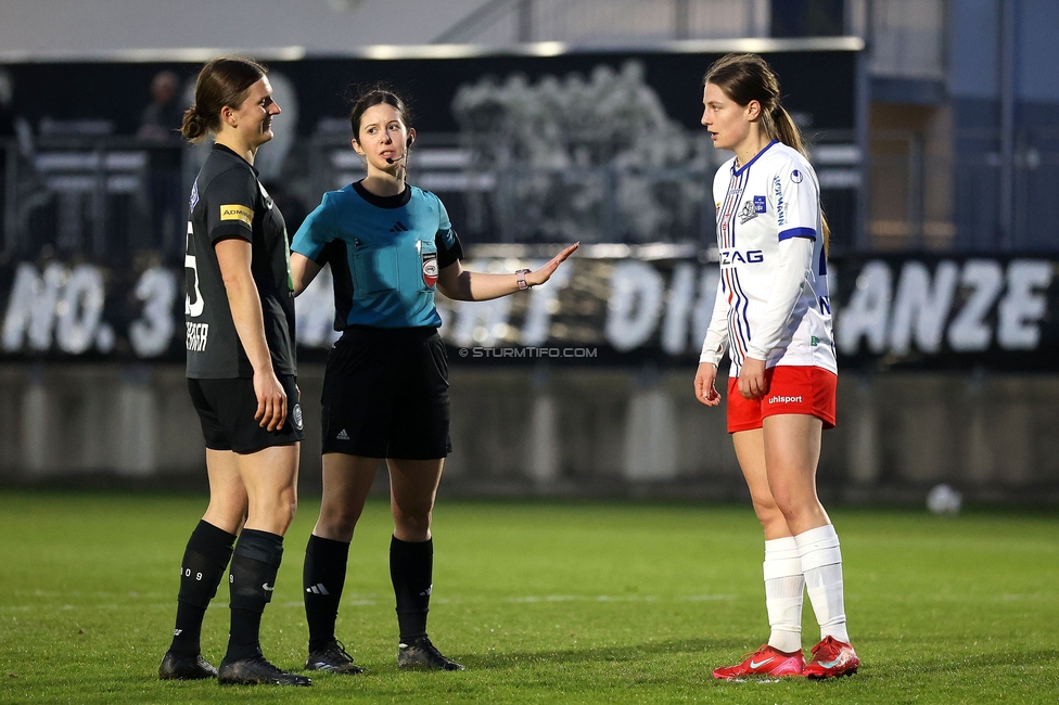 Sturm Damen - BW Linz
OEFB Frauen Bundesliga, 17. Runde, SK Sturm Graz Damen - BW Linz, Trainingszentrum Messendorf, 21.03.2026. Foto zeigt Sophie Maierhofer (Sturm Damen)
