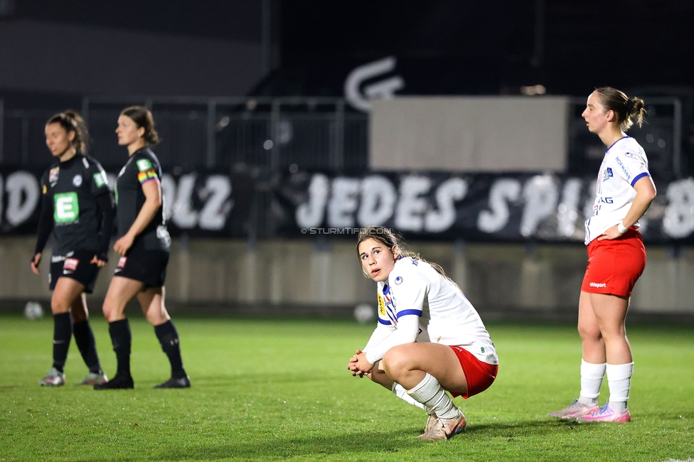 Sturm Damen - BW Linz
OEFB Frauen Bundesliga, 17. Runde, SK Sturm Graz Damen - BW Linz, Trainingszentrum Messendorf, 21.03.2026. Foto zeigt zwei Spielerinnen von Blau Weiss Linz
