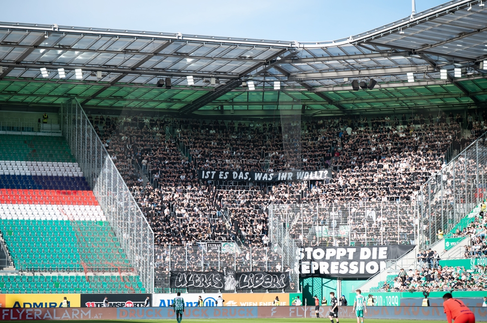 Rapid Wien - Sturm Graz
Oesterreichische Fussball Bundesliga, 25. Runde, SK Rapid Wien - SK Sturm Graz, Franz Horr Stadion Wien, 05.04.2026.Foto zeigt Fans von Sturm mit einem Spruchband
Schlüsselwörter: repression