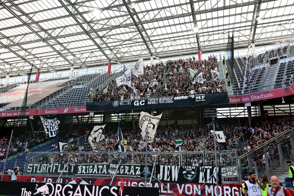 RB Salzburg - Sturm Graz
Oesterreichische Fussball Bundesliga, 30. Runde, FC RB Salzburg - SK Sturm Graz, Stadion Wals-Siezenheim, 03.05.2026.

Foto zeigt Fans von Sturm
