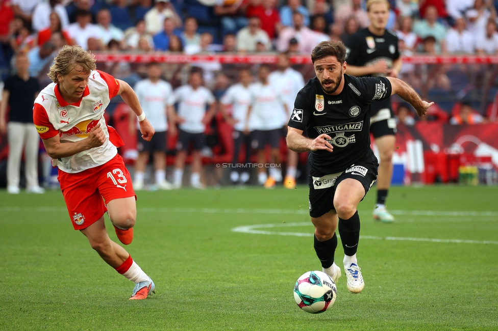 RB Salzburg - Sturm Graz
Oesterreichische Fussball Bundesliga, 30. Runde, FC RB Salzburg - SK Sturm Graz, Stadion Wals-Siezenheim, 03.05.2026.Foto zeigt Otar Kiteishvili (Sturm)
