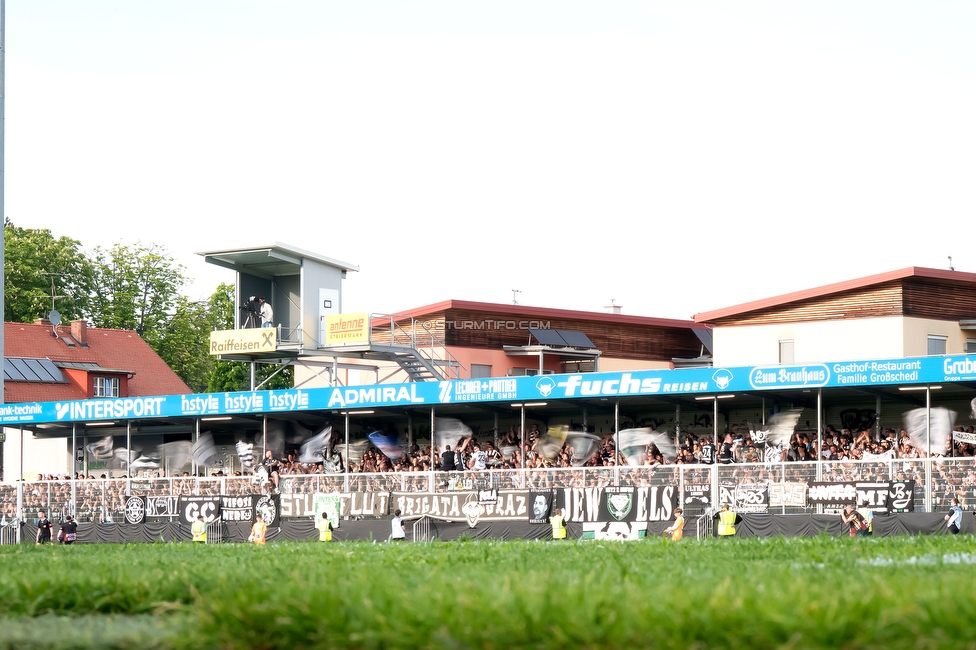 Hartberg - Sturm Graz
Oesterreichische Fussball Bundesliga, 31. Runde, TSV Hartberg - SK Sturm Graz, Profertil Arena Hartberg, 10.05.2026. Foto zeigt Fans von Sturm
