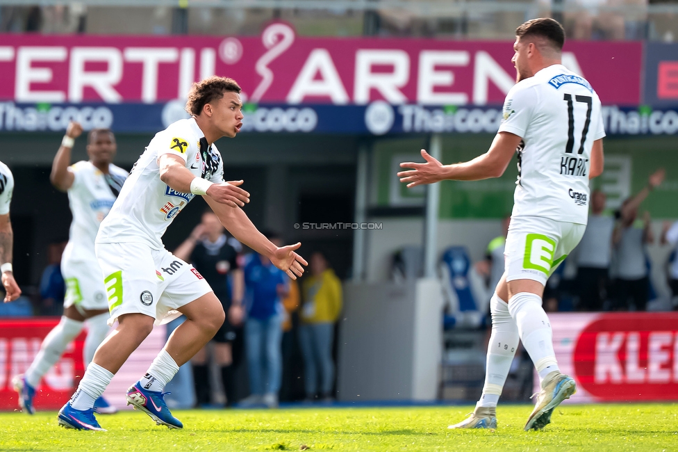 Hartberg - Sturm Graz
Oesterreichische Fussball Bundesliga, 31. Runde, TSV Hartberg - SK Sturm Graz, Profertil Arena Hartberg, 10.05.2026. Foto zeigt Jacob Peter Hoedl (Sturm) und Emir Karic (Sturm)

