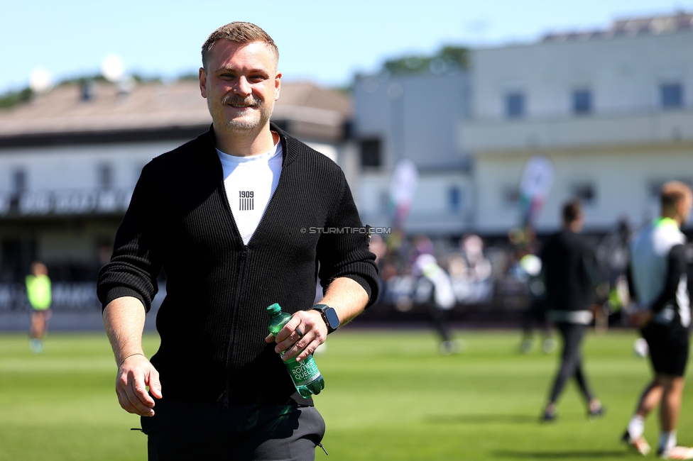 Sturm Damen - Austria Wien
OEFB Frauen Bundesliga, Meistergruppe - 4. Runde, SK Sturm Graz Damen - FK Austria Wien, Trainingszentrum Messendorf, 17.05.2026. Foto zeigt Michael Erlitz (Sportdirektor Sturm Damen)
