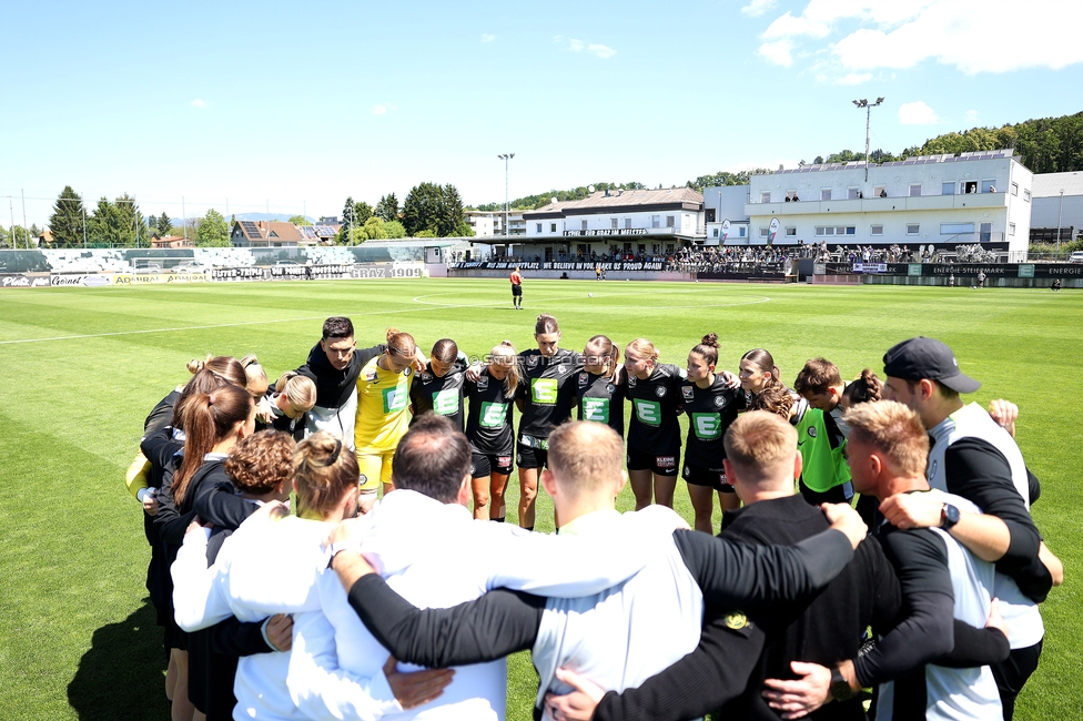 Sturm Damen - Austria Wien
OEFB Frauen Bundesliga, Meistergruppe - 4. Runde, SK Sturm Graz Damen - FK Austria Wien, Trainingszentrum Messendorf, 17.05.2026. Foto zeigt die Mannschaft der Sturm Damen
