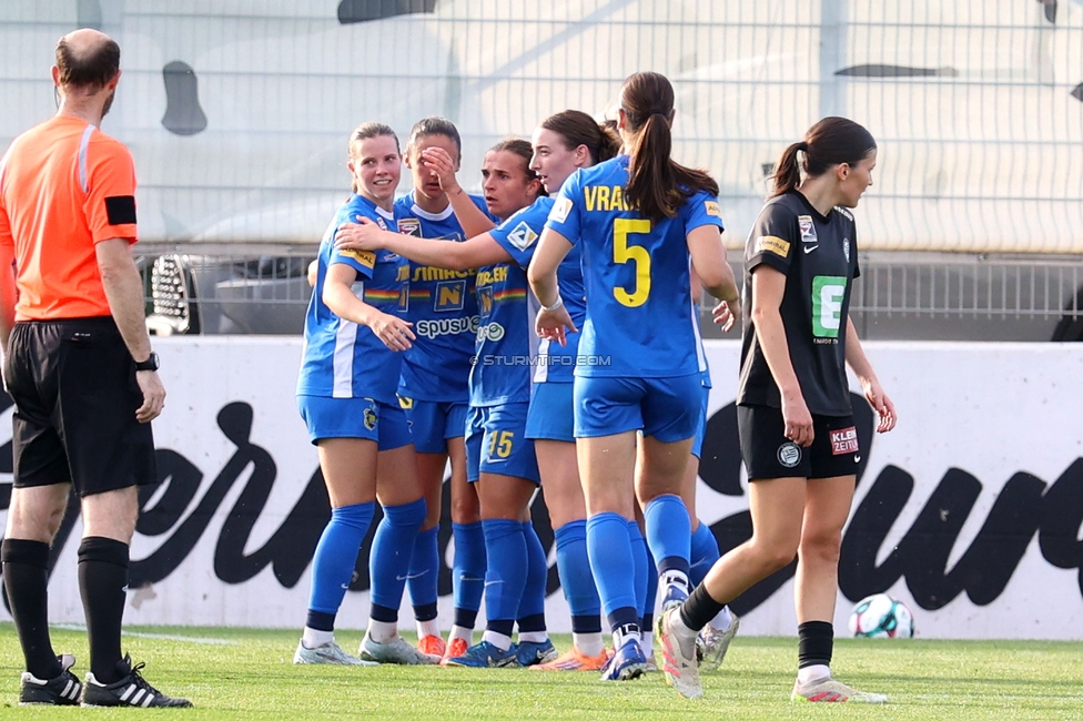 Sturm Damen - St. Poelten
OEFB Frauen Bundesliga, Meistergruppe - 5. Runde, SK Sturm Graz Damen - SKN St. Poelten, Trainingszentrum Messendorf, 22.05.2026. Foto zeigt die Mannschaft von St. Poelten
