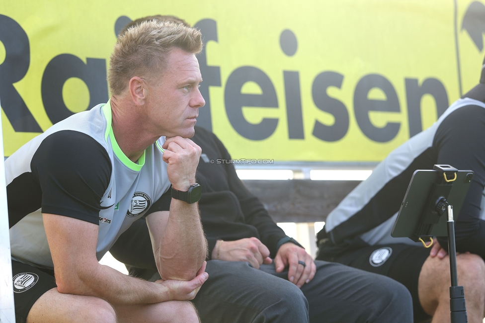 Sturm Damen - St. Poelten
OEFB Frauen Bundesliga, Meistergruppe - 5. Runde, SK Sturm Graz Damen - SKN St. Poelten, Trainingszentrum Messendorf, 22.05.2026. Foto zeigt Daniel Gutschi (Torwart-Trainer Sturm Damen)
