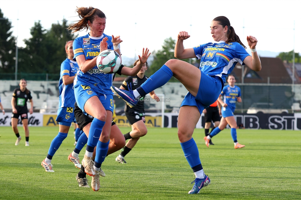 Sturm Damen - St. Poelten
OEFB Frauen Bundesliga, Meistergruppe - 5. Runde, SK Sturm Graz Damen - SKN St. Poelten, Trainingszentrum Messendorf, 22.05.2026. Foto zeigt zwei Spielerinnen von St. Poelten

