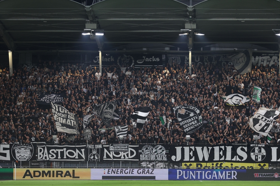 Sturm Graz - Heart of Midlothian
UEFA Champions League Qualifikation 2. Runde, SK Sturm Graz - Heart of Midlothian, Stadion Liebenau Graz, 21.07.2026. Foto zeigt Fans von Sturm
