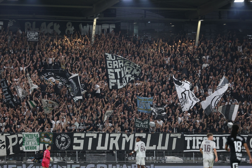 Sturm Graz - Heart of Midlothian
UEFA Champions League Qualifikation 2. Runde, SK Sturm Graz - Heart of Midlothian, Stadion Liebenau Graz, 21.07.2026. Foto zeigt Fans von Sturm
