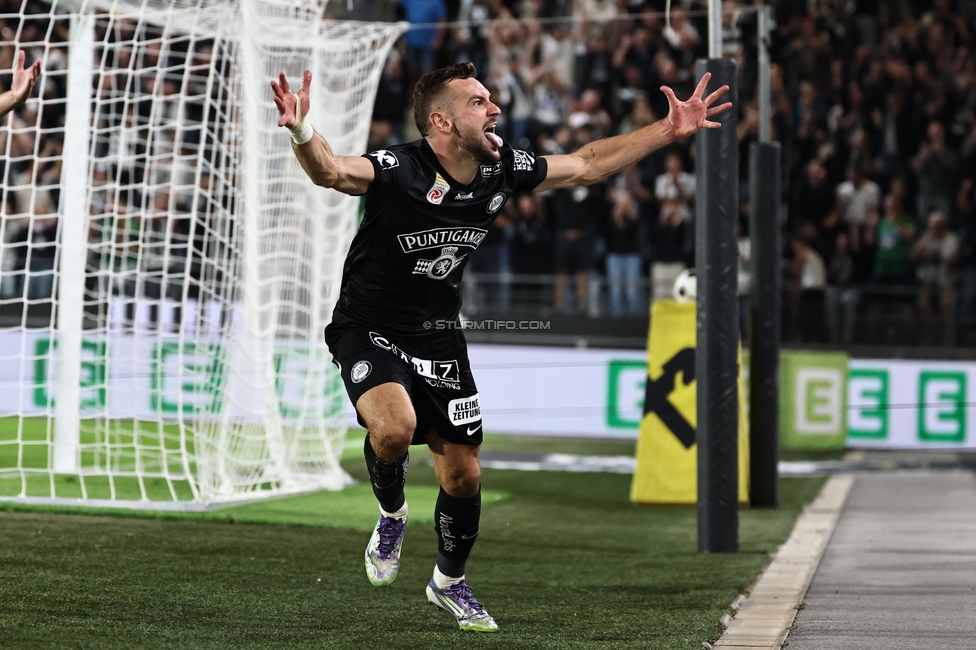 Sturm Graz - Heart of Midlothian
UEFA Champions League Qualifikation 2. Runde, SK Sturm Graz - Heart of Midlothian, Stadion Liebenau Graz, 21.07.2026. 

Foto zeigt Simon Seidl (Sturm)
