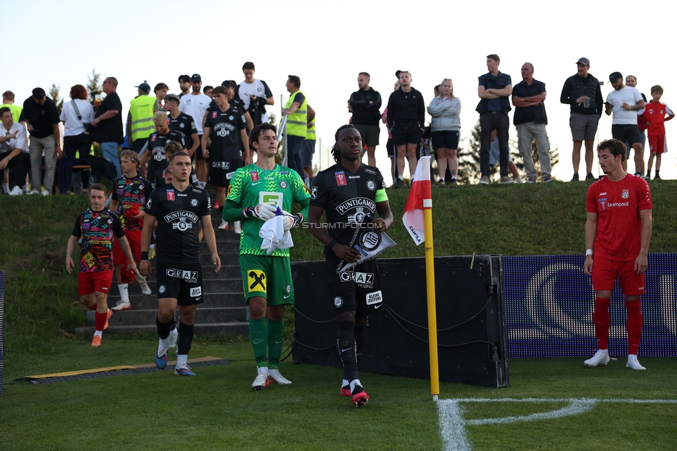 Seekirchen - Sturm Graz
OEFB Cup 1. Runde, SV Seekirchen - SK Sturm Graz, Sportzentrum Aug, Seekirchen am Wallersee, 24.07.2026. Foto zeigt die Mannschaft von Sturm
