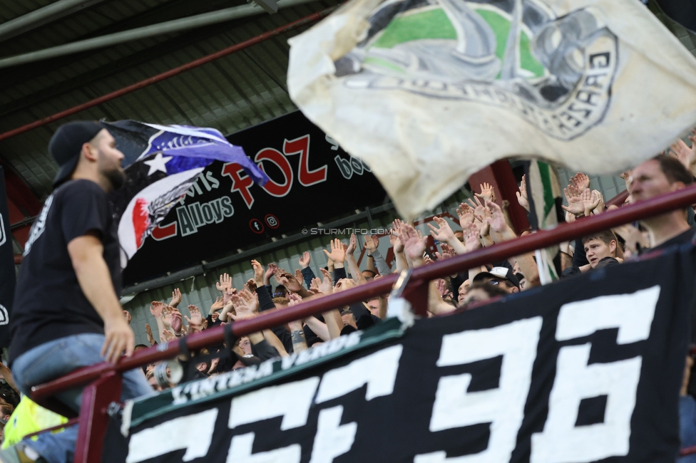 Heart of Midlothian - Sturm Graz
UEFA Champions League Qualifikation 2. Runde, Heart of Midlothian - SK Sturm Graz, Tynecastle Park Edinburgh, 28.07.2026. 

Foto zeigt Fans von Sturm
