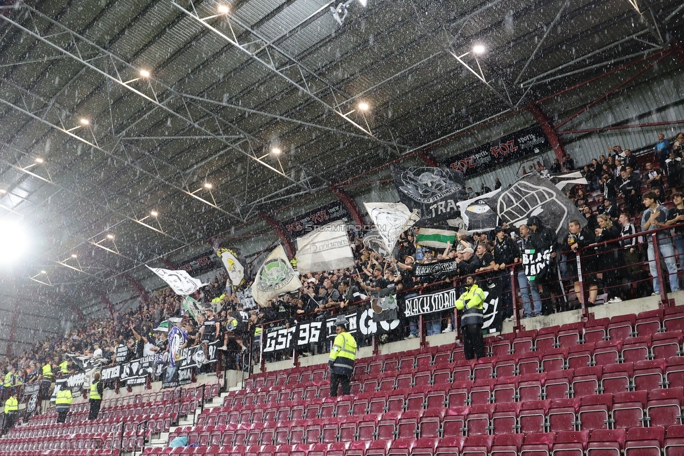 Heart of Midlothian - Sturm Graz
UEFA Champions League Qualifikation 2. Runde, Heart of Midlothian - SK Sturm Graz, Tynecastle Park Edinburgh, 28.07.2026. 

Foto zeigt Fans von Sturm
