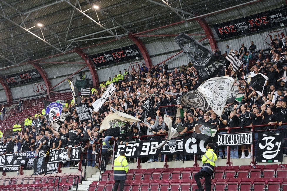 Heart of Midlothian - Sturm Graz
UEFA Champions League Qualifikation 2. Runde, Heart of Midlothian - SK Sturm Graz, Tynecastle Park Edinburgh, 28.07.2026. 

Foto zeigt Fans von Sturm
