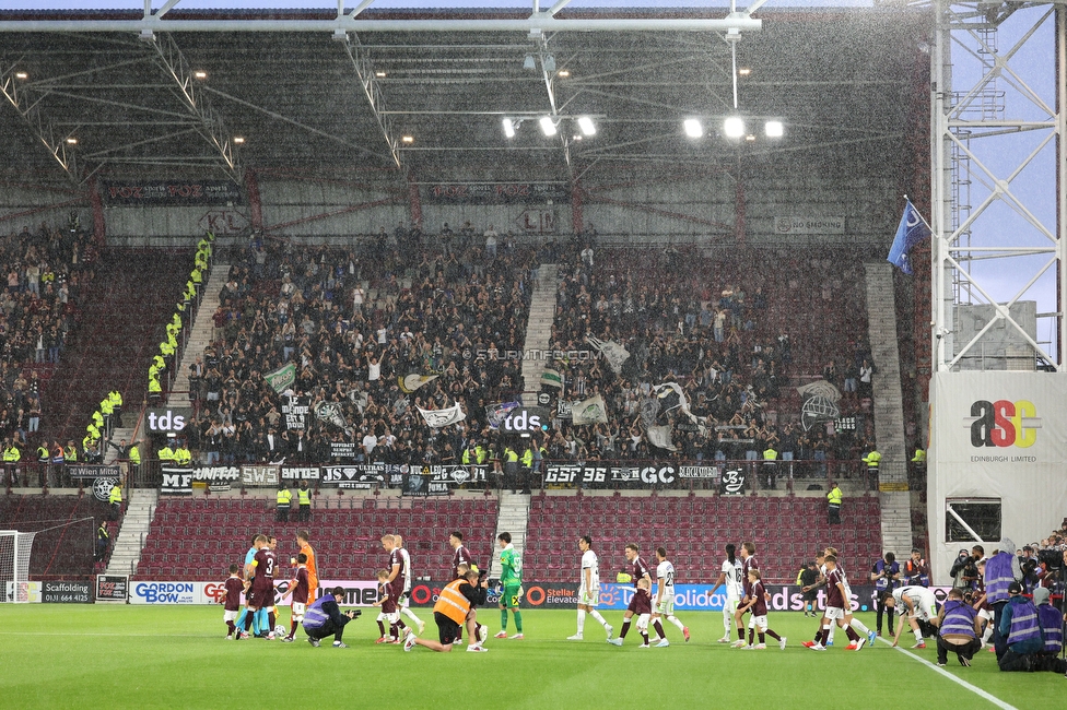 Heart of Midlothian - Sturm Graz
UEFA Champions League Qualifikation 2. Runde, Heart of Midlothian - SK Sturm Graz, Tynecastle Park Edinburgh, 28.07.2026. 

Foto zeigt die Mannschaft von Sturm und Fans von Sturm
