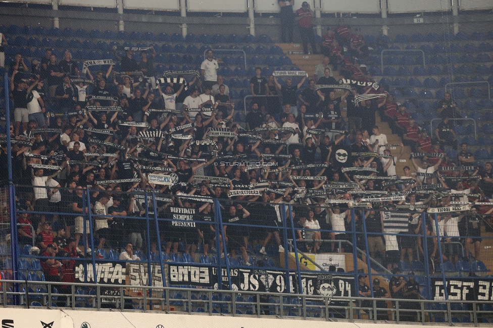 WSG Tirol - Sturm Graz
Oesterreichische Fussball Bundesliga, 1. Runde, WSG Tirol - SK Sturm Graz, Tivoli Stadion Innsbruck, 01.08.2026.Foto zeigt Fans von Sturm
Schlüsselwörter: schals