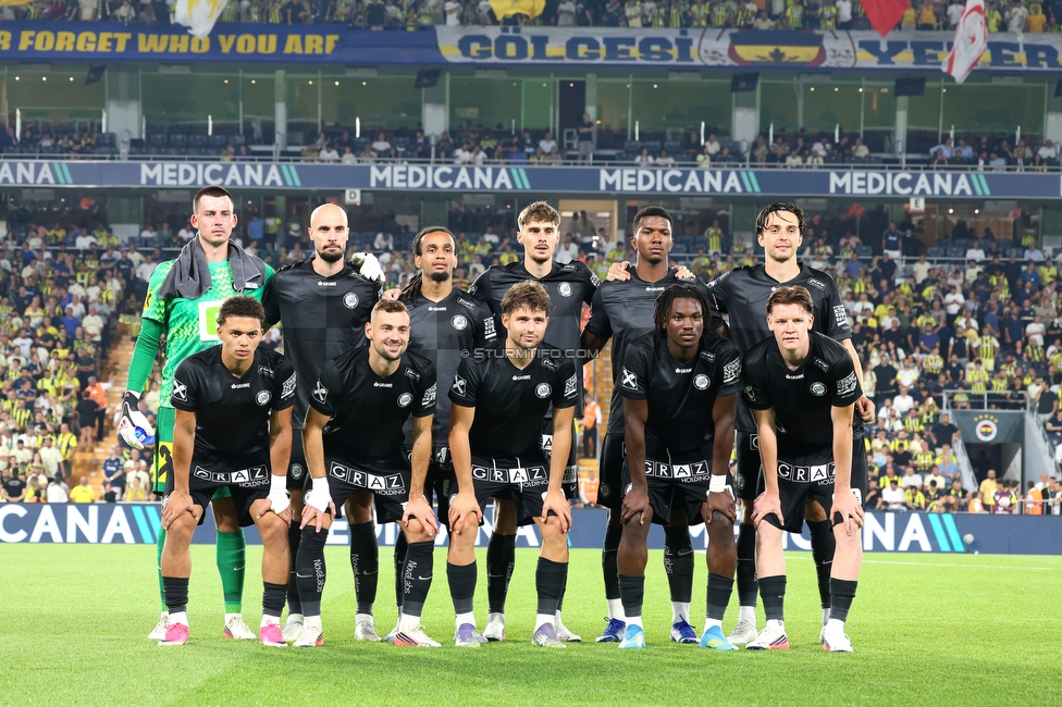 Fenerbahce - Sturm Graz
UEFA Champions League Qualifikation 3. Runde, Fenerbahce SK - SK Sturm Graz, Suekrue Saracoglu Stadion Istanbul, 05.08.2026. 

Foto zeigt die Mannschaft von Sturm
