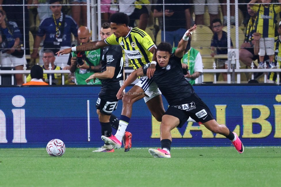 Fenerbahce - Sturm Graz
UEFA Champions League Qualifikation 3. Runde, Fenerbahce SK - SK Sturm Graz, Suekrue Saracoglu Stadion Istanbul, 05.08.2026. 

Foto zeigt Jacob Peter Hoedl (Sturm)
