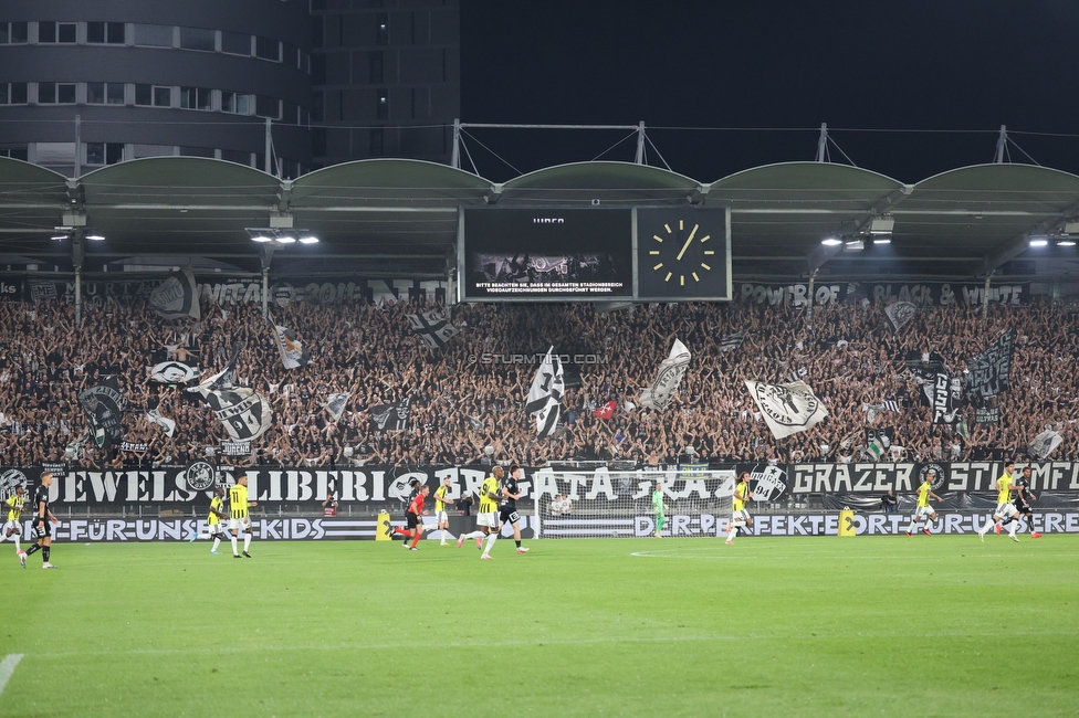 Sturm Graz - Fenerbahce
UEFA Champions League Qualifikation 3. Runde, SK Sturm Graz - Fenerbahce SK, Stadion Graz-Liebenau, 11.08.2026. 

Foto zeigt Fans von Sturm
