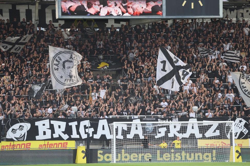 Sturm Graz - Altach
Oesterreichische Fussball Bundesliga, 3. Runde, SK Sturm Graz - SC Rheindorf Altach, Stadion Graz-Liebenau, 15.08.2026. 

Foto zeigt Fans von Sturm
Schlüsselwörter: brigata