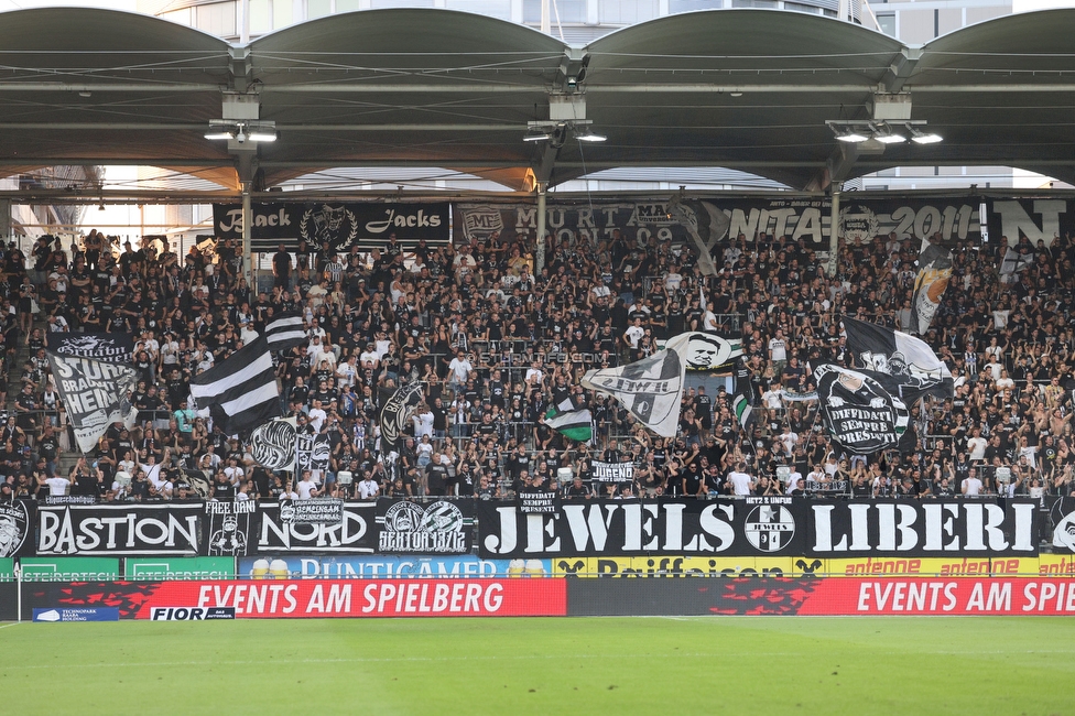 Sturm Graz - Altach
Oesterreichische Fussball Bundesliga, 3. Runde, SK Sturm Graz - SC Rheindorf Altach, Stadion Graz-Liebenau, 15.08.2026. 

Foto zeigt Fans von Sturm
Schlüsselwörter: bastion jewels