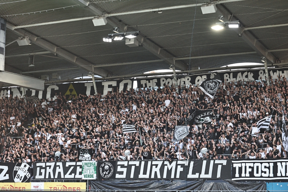 Sturm Graz - Altach
Oesterreichische Fussball Bundesliga, 3. Runde, SK Sturm Graz - SC Rheindorf Altach, Stadion Graz-Liebenau, 15.08.2026. 

Foto zeigt Fans von Sturm
Schlüsselwörter: sturmflut