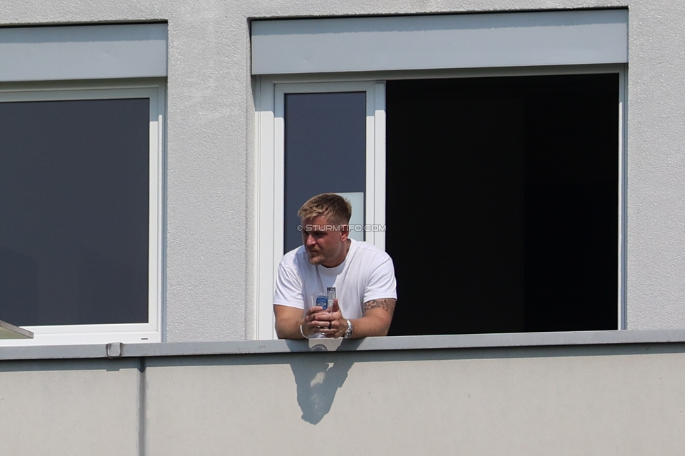 Sturm Frauen - Salzburg
OEFB Frauen Bundesliga, 3. Runde, SK Sturm Graz Frauen - FC Salzburg, Trainingszentrum Messendorf, 16.08.2026. Foto zeigt Michael Erlitz (Sportdirektor Sturm Frauen)
