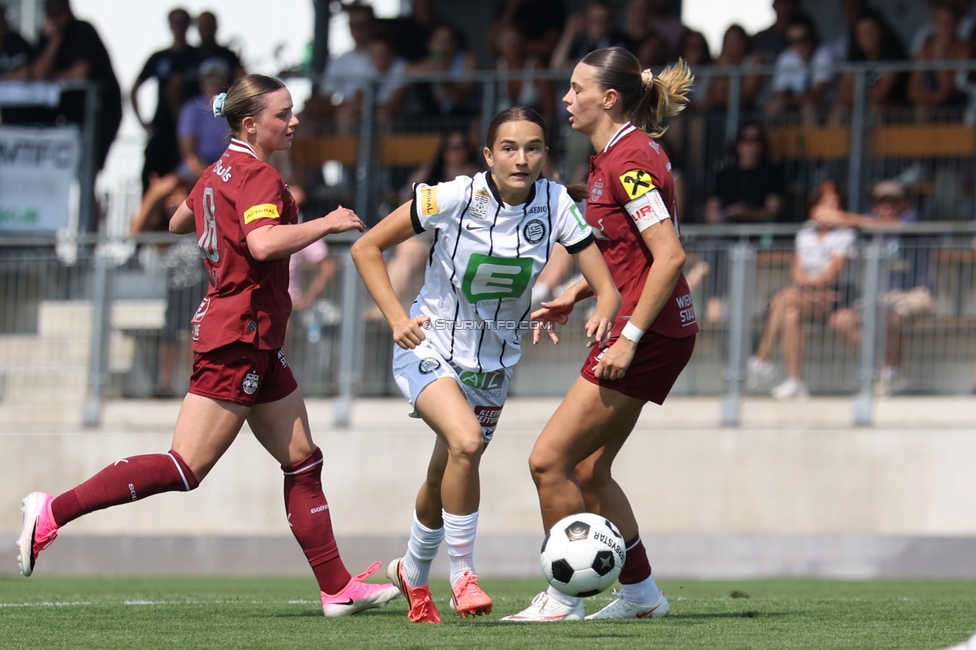 Sturm Frauen - Salzburg
OEFB Frauen Bundesliga, 3. Runde, SK Sturm Graz Frauen - FC Salzburg, Trainingszentrum Messendorf, 16.08.2026. Foto zeigt Emma Kaiser (Sturm Frauen)
