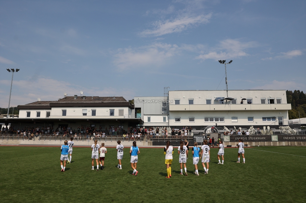 Sturm Frauen - Salzburg
OEFB Frauen Bundesliga, 3. Runde, SK Sturm Graz Frauen - FC Salzburg, Trainingszentrum Messendorf, 16.08.2026. Foto zeigt die Mannschaft der Sturm Frauen
