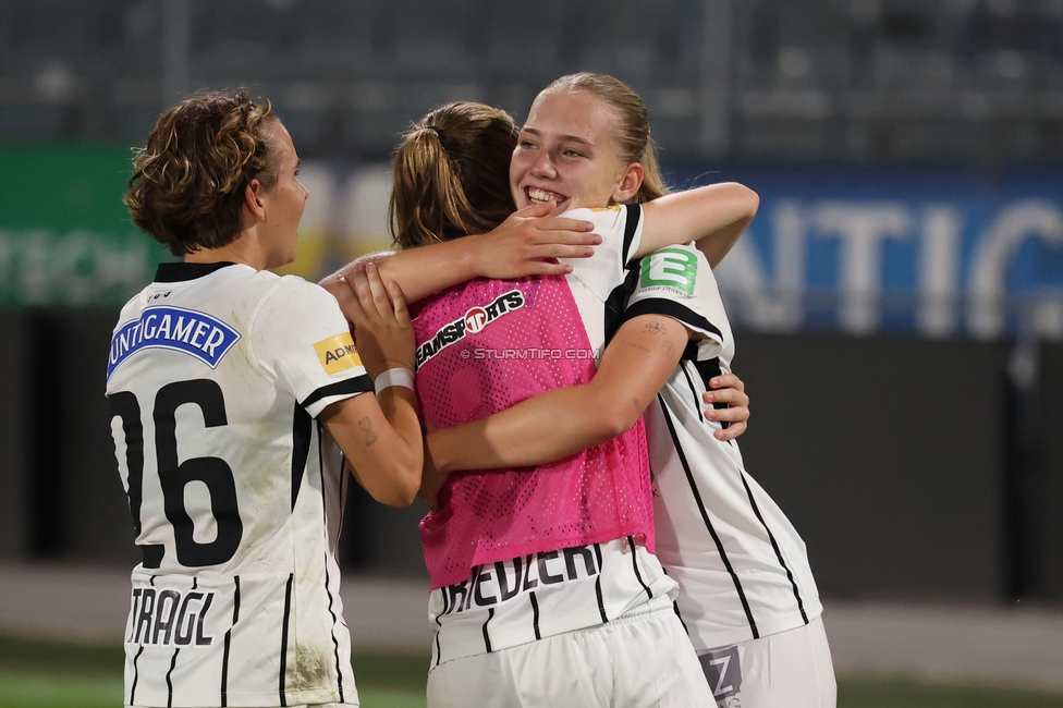 Sturm Frauen - Gintra
UEFA Womens Europa Cup Qualifikation, 1. Runde, SK Sturm Graz Frauen - FC Gintra, Stadion Graz-Liebenau, 26.08.2026.Foto zeigt Leonie Christin Tragl (Sturm Frauen), Julia Keutz (Sturm Frauen) und Lena Breznik (Sturm Frauen)

