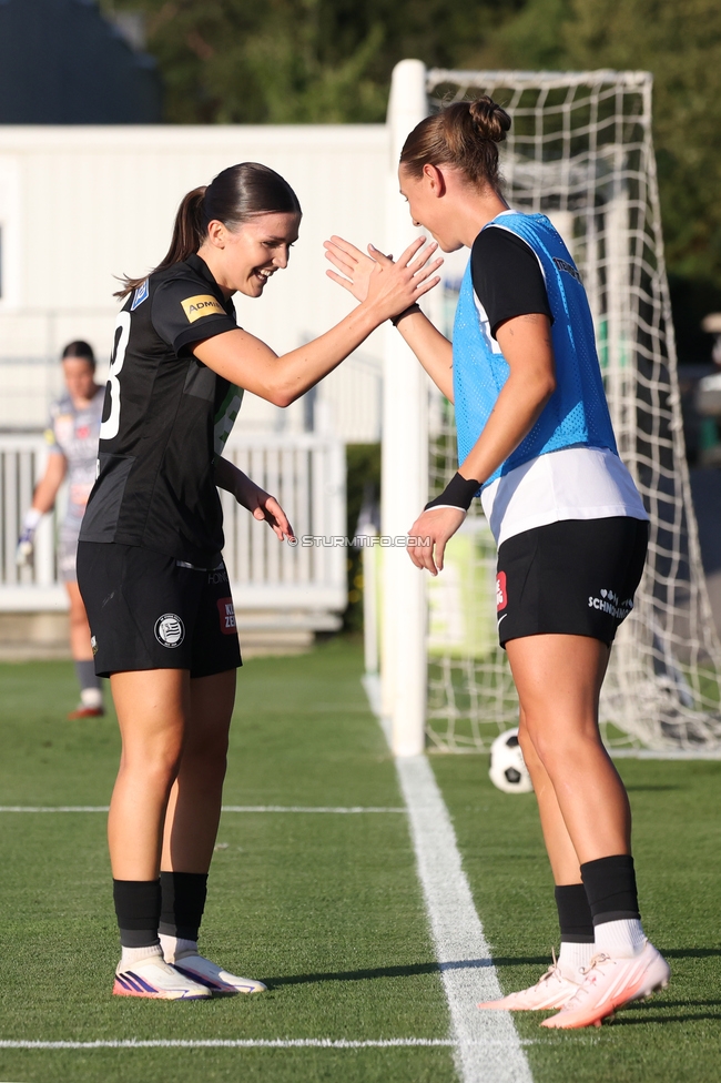 Sturm Frauen - Suedburgenland
OEFB Frauen Bundesliga, 5. Runde, SK Sturm Graz Frauen - SpG Suedburgenland TSV Hartberg, Trainingszentrum Messendorf, 29.08.2026. Foto zeigt Marie Spiess (Sturm Frauen) und Laura Krumboeck (Sturm Frauen)
