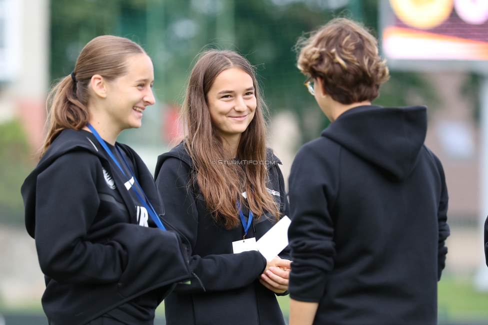 Gintra - Sturm Frauen
UEFA Womens Europa Cup, 1. Runde, FC Gintra - SK Sturm Graz Frauen, Siauliai City Municipal Stadium, 02.09.2026.Foto zeigt Nina Wippel (Sturm Frauen), Emma Kaiser (Sturm Frauen) und Leonie Christin Tragl (Sturm Frauen)
