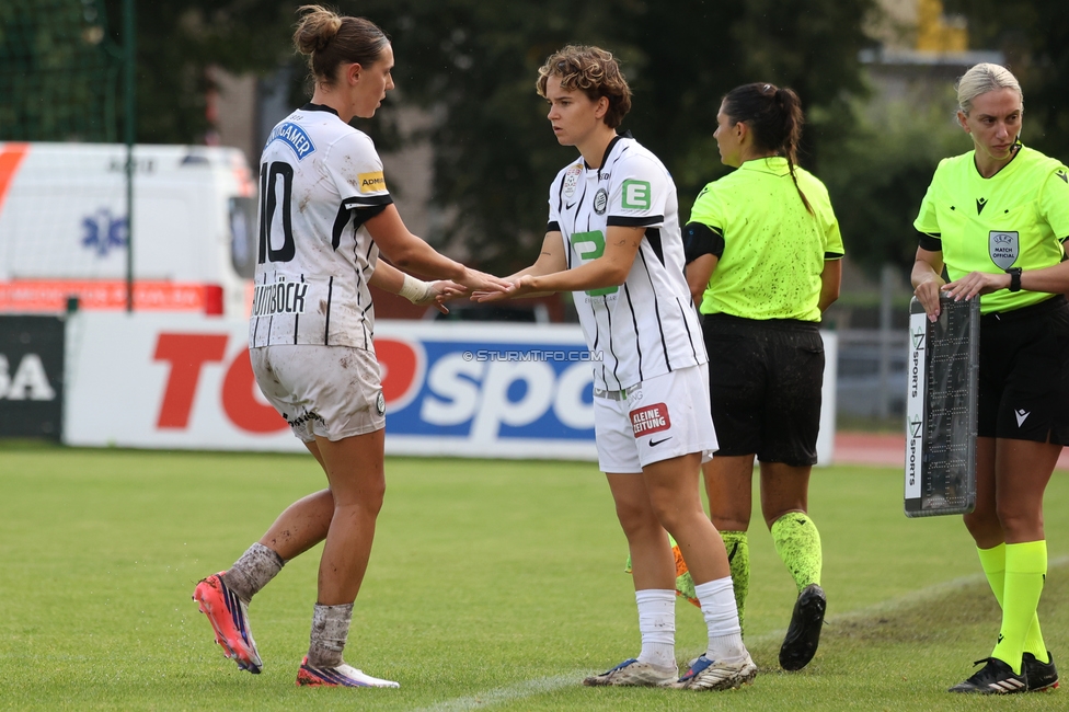 Gintra - Sturm Frauen
UEFA Womens Europa Cup, 1. Runde, FC Gintra - SK Sturm Graz Frauen, Siauliai City Municipal Stadium, 02.09.2026.Foto zeigt Laura Krumboeck (Sturm Frauen) und Leonie Christin Tragl (Sturm Frauen)
