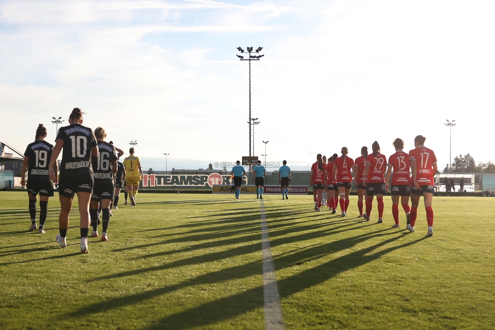 Sturm Frauen - Rapid
OEFB Frauen Bundesliga, 7. Runde, SK Sturm Graz Frauen - SK Rapid, Trainingszentrum Messendorf, 18.09.2026. Foto zeigt die Mannschaft der Sturm Frauen

