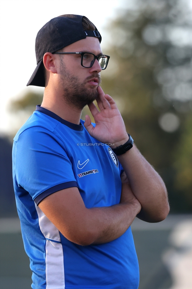 Sturm Frauen - Rapid
OEFB Frauen Bundesliga, 7. Runde, SK Sturm Graz Frauen - SK Rapid, Trainingszentrum Messendorf, 18.09.2026. Foto zeigt Jakob Gschwandner (Assistenztrainer Sturm Frauen)
