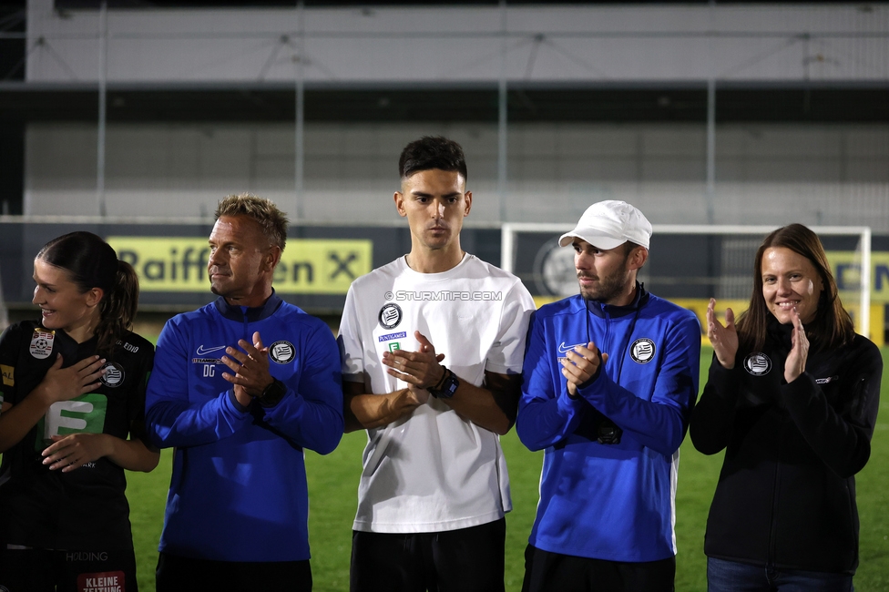 Sturm Frauen - Rapid
OEFB Frauen Bundesliga, 7. Runde, SK Sturm Graz Frauen - SK Rapid, Trainingszentrum Messendorf, 18.09.2026. Foto zeigt Daniel Gutschi (Torwart-Trainer Sturm Frauen), Tode Djakovic (Cheftrainer Sturm Frauen), Mato Vrdoljak (Co-Trainer Sturm Frauen) und Susanne Gorny (Vorstand Sturm)
