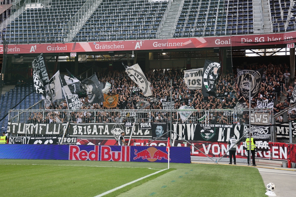 RB Salzburg - Sturm Graz
Oesterreichische Fussball Bundesliga, 7. Runde, FC RB Salzburg - SK Sturm Graz, Stadion Wals-Siezenheim, 20.09.2026.

Foto zeigt Fans von Sturm

