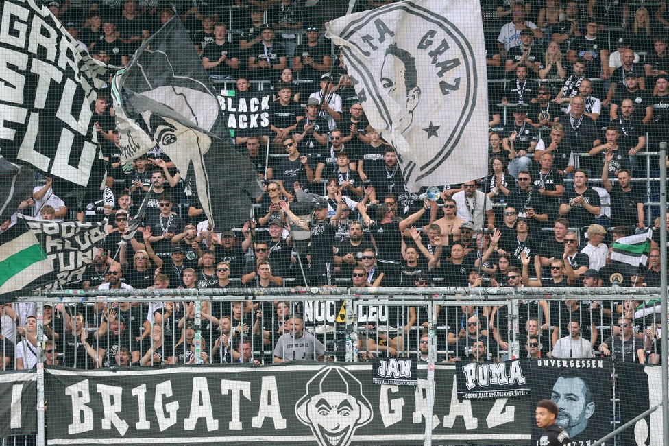 RB Salzburg - Sturm Graz
Oesterreichische Fussball Bundesliga, 7. Runde, FC RB Salzburg - SK Sturm Graz, Stadion Wals-Siezenheim, 20.09.2026.

Foto zeigt Fans von Sturm
Schlüsselwörter: brigata