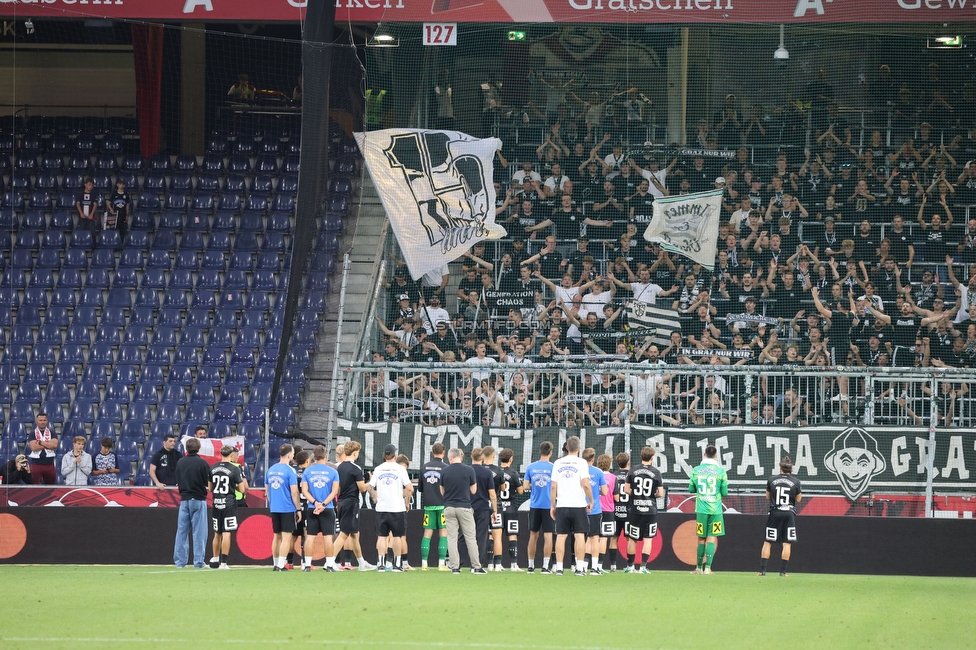 RB Salzburg - Sturm Graz
Oesterreichische Fussball Bundesliga, 7. Runde, FC RB Salzburg - SK Sturm Graz, Stadion Wals-Siezenheim, 20.09.2026.Foto zeigt Fans von Sturm und die Mannschaft von Sturm

