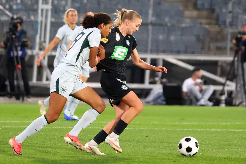 Sturm Frauen - Wolfsburg
UEFA Womens Europa Cup Qualifikation, 2. Runde, SK Sturm Graz Frauen - VfL Wolfsburg, Stadion Graz-Liebenau, 30.09.2026.Foto zeigt Lena Breznik (Sturm Frauen)
