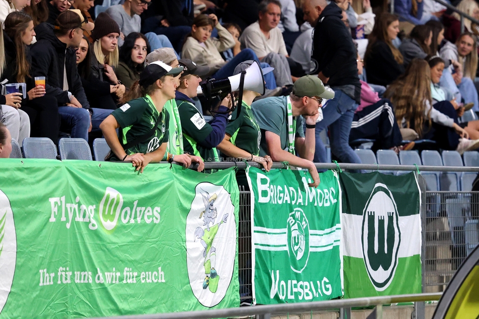Sturm Frauen - Wolfsburg
UEFA Womens Europa Cup Qualifikation, 2. Runde, SK Sturm Graz Frauen - VfL Wolfsburg, Stadion Graz-Liebenau, 30.09.2026.Foto zeigt Wolfsburg Fans
