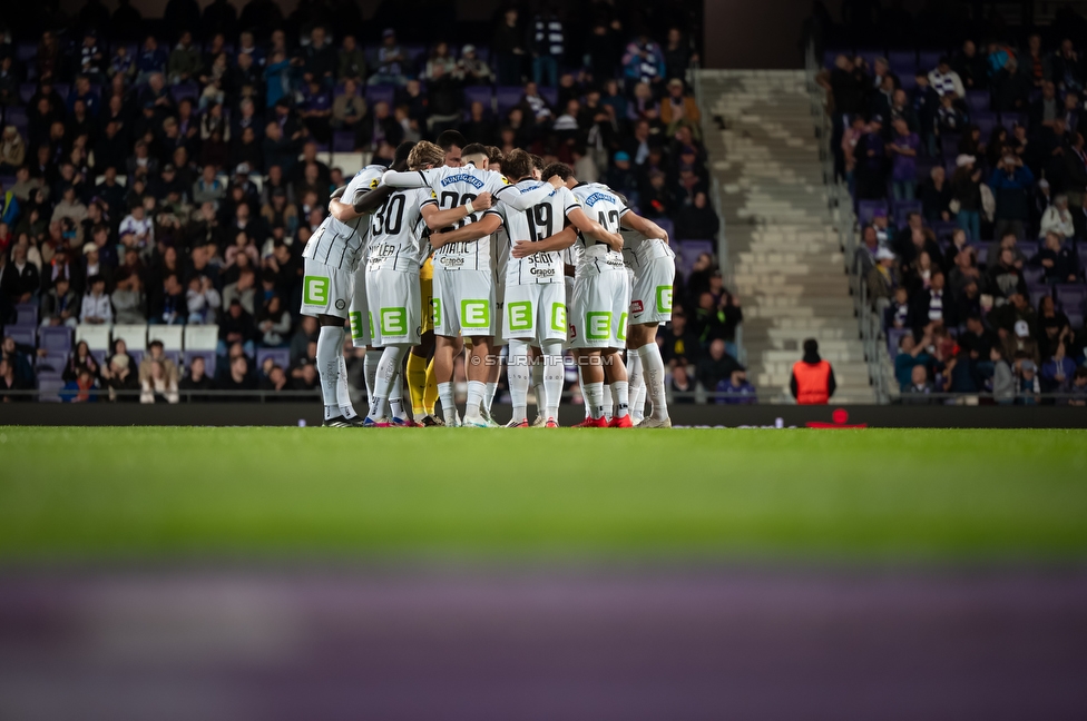 Austria Wien - Sturm Graz
Oesterreichische Fussball Bundesliga, 8. Runde, FK Austria Wien - SK Sturm Graz, Franz Horr Stadion Wien, 10.10.2026.

Foto zeigt die Mannschaft von Sturm
